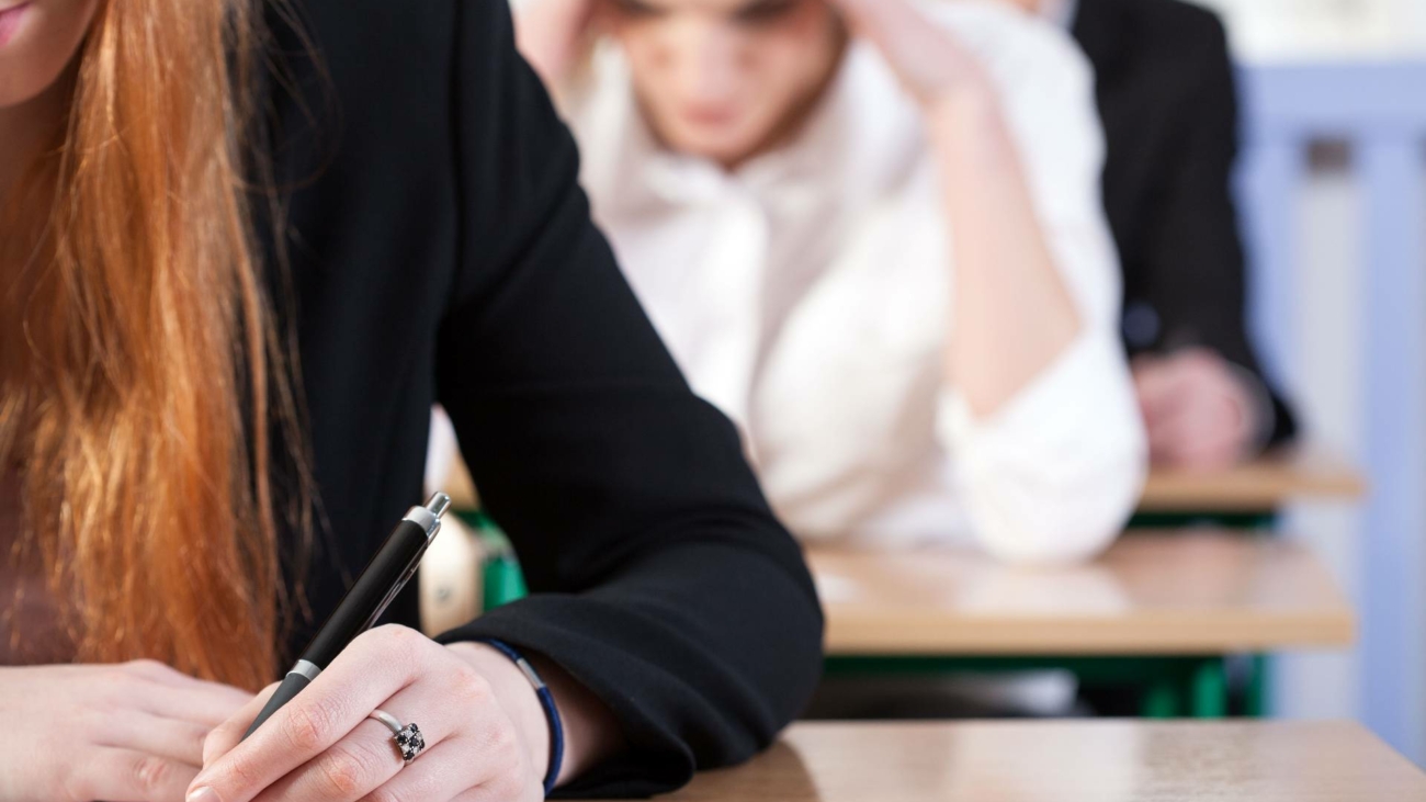 Curso intensivo de selectividad 2018 - Academia preparatoria en Loja